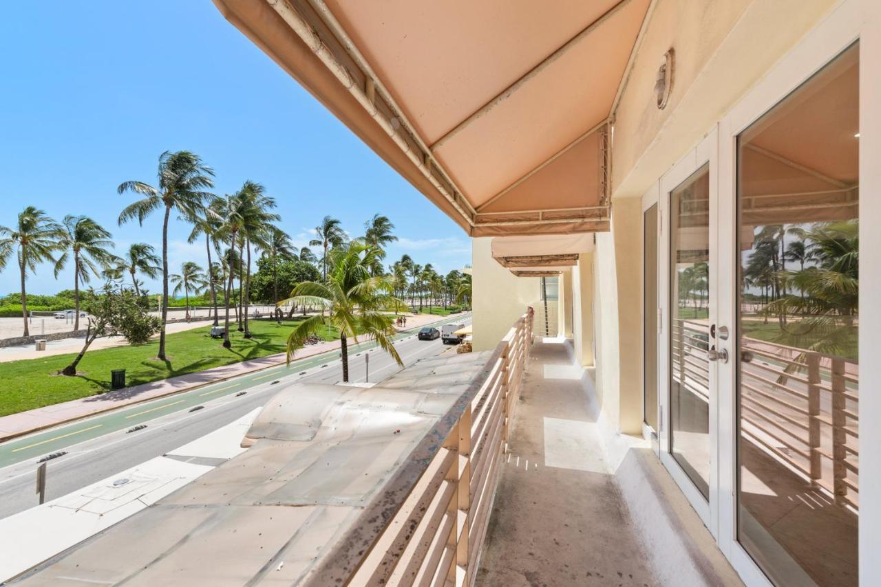 Ocean Drive Apartment Suites In Miami Beach Exterior photo