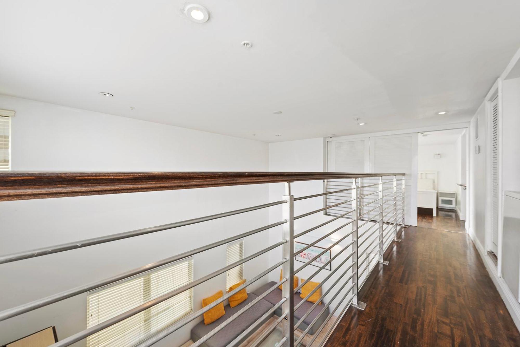 Ocean Drive Apartment Suites In Miami Beach Exterior photo